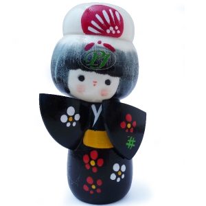 Kokeshi Umegoromo Petalos De Ciruelo - Tierra Zen