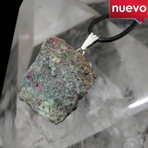Colgante Masivo Rubi Con Zoisita - Promineral