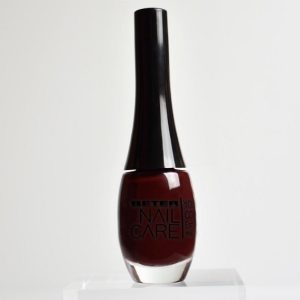 Nail care youth color 070 rouge noir fusion